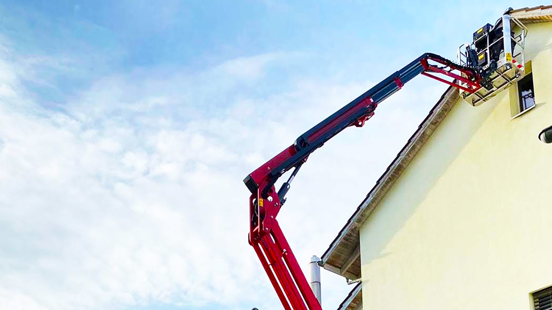 Wohnhaus mit Dachkante als typischer Einsatzbereich für die professionelle Vogelabwehr in Meilen